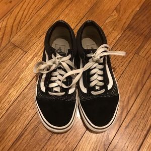 Black vans